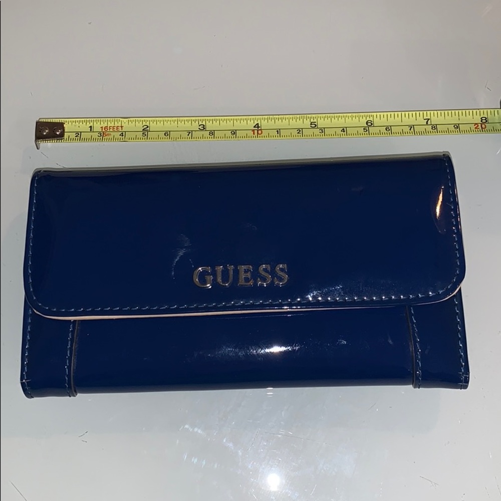 Guess wallet - Picture 2 of 6